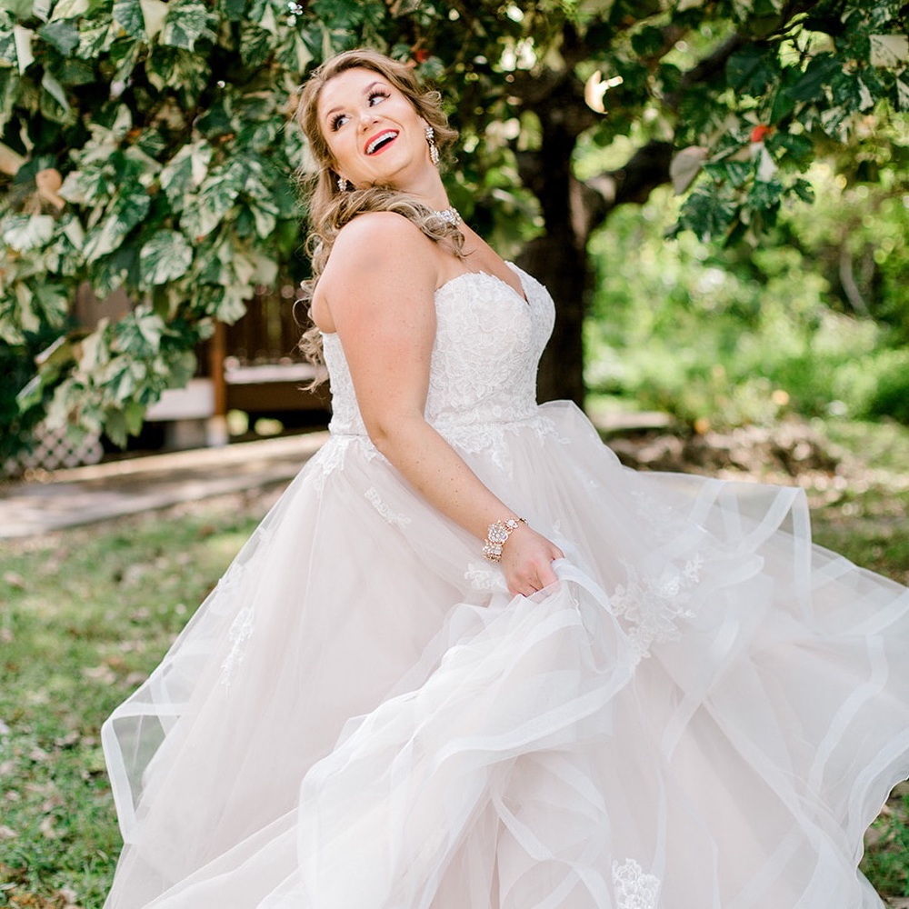 Meet your Posher, Brooke